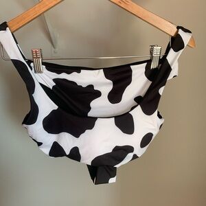 Cow print bikini size small never worn!